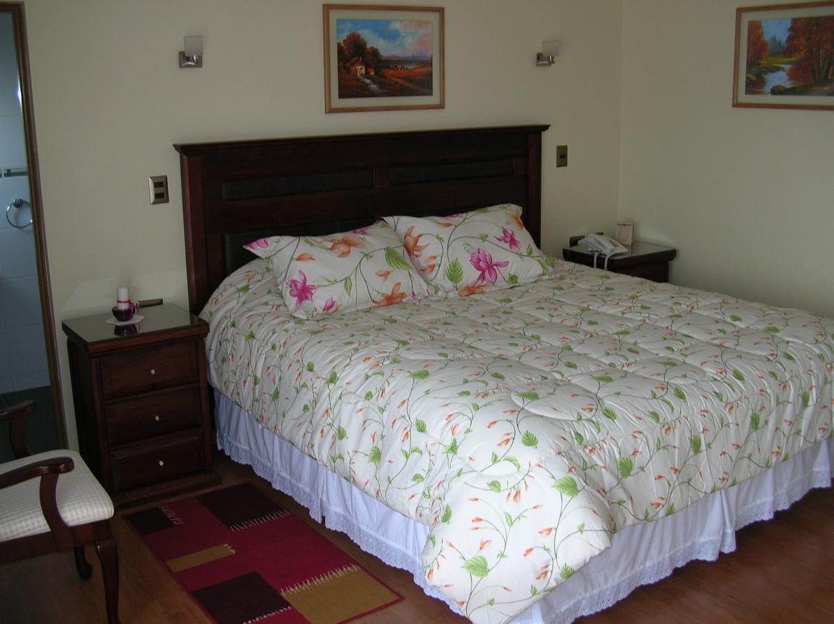 Millaray Inn Express Angol Bagian luar foto